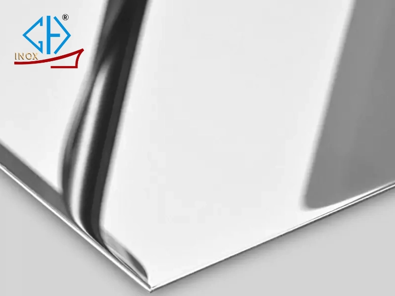inox gương ốp trần