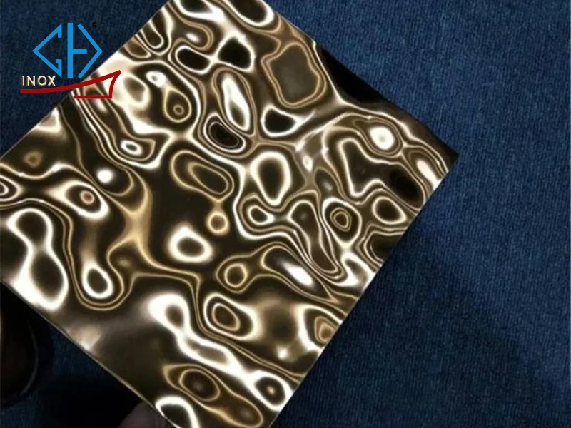 Tấm Inox sóng nước vàng