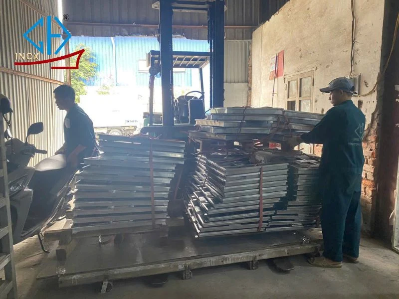 NẮP BỂ NGẦM