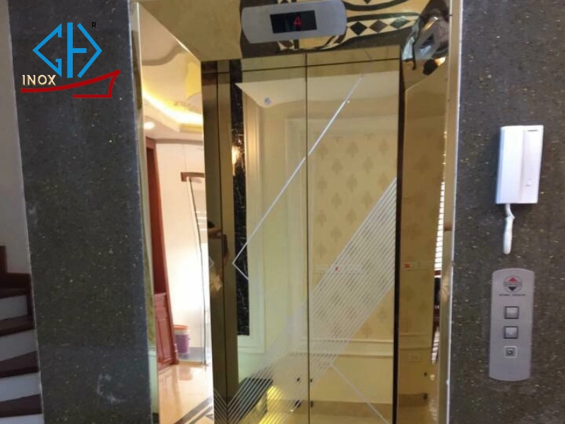 Chọn cabin inox thang máy vàng cho công trình lớn phù hợp với kiến trúc