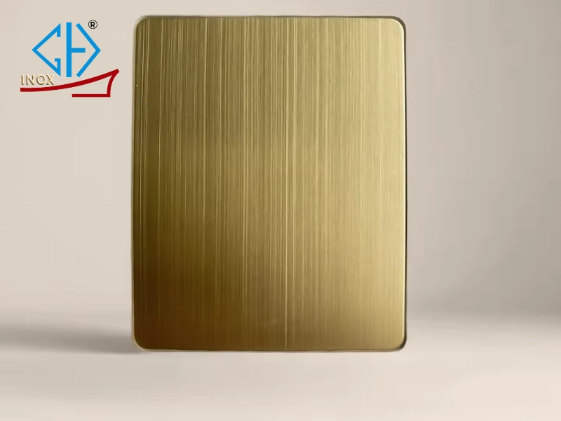 Thông số kỹ thuật tiêu chuẩn của tấm inox thang máy xước vàng tại Inox Gia Hưng