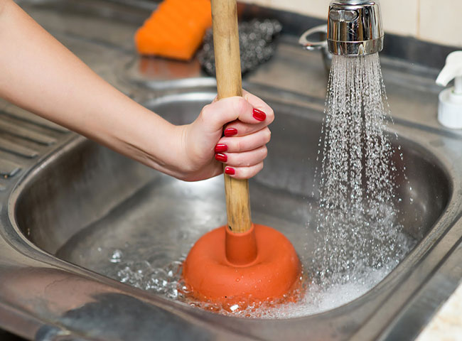 thông bồn rửa chén bị nghẹt