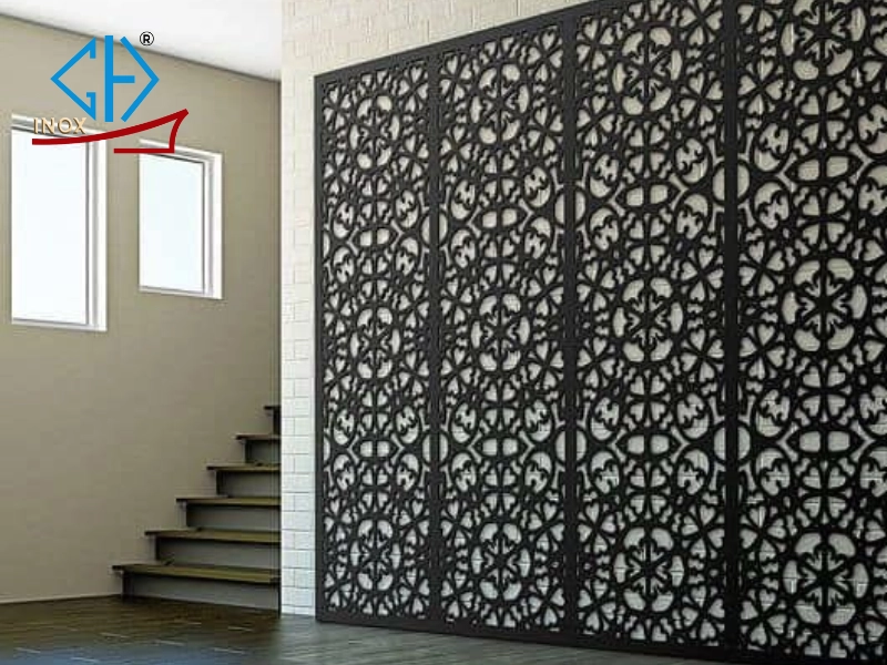 Tại sao nên chọn inox đục lỗ hoa văn tại Inox Gia Hưng?