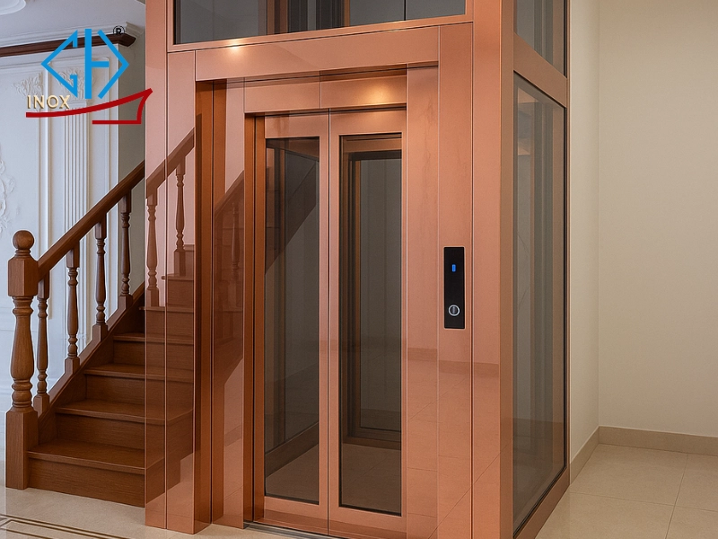 Ứng dụng thực tế của tấm inox thang máy xước đồng