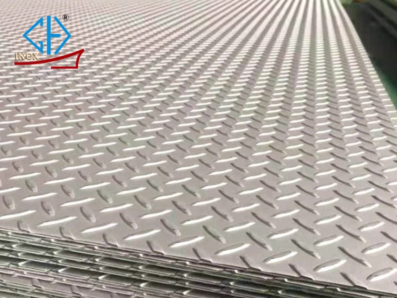 Mua tấm inox chống trượt ở đâu chất lượng - Inox Gia Hưng