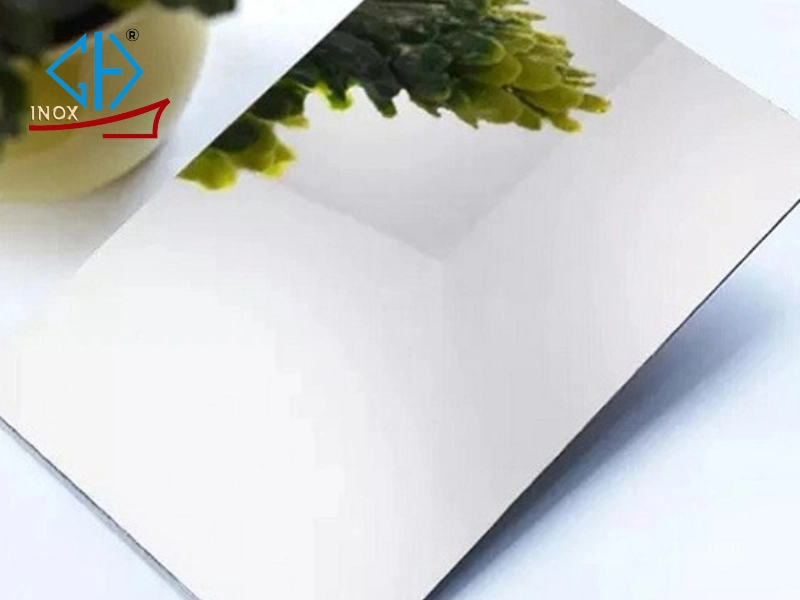 Tấm inox gương ốp tường màu trắng (Silver Mirror)