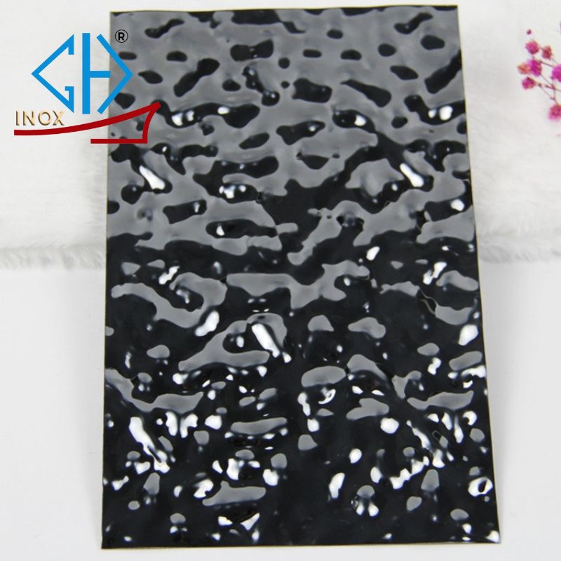 Inox sóng nước đen giúp trang trí không gian nghệ thuật 