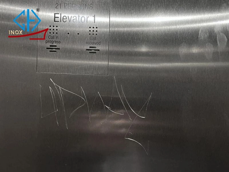 đánh bóng inox bị xước