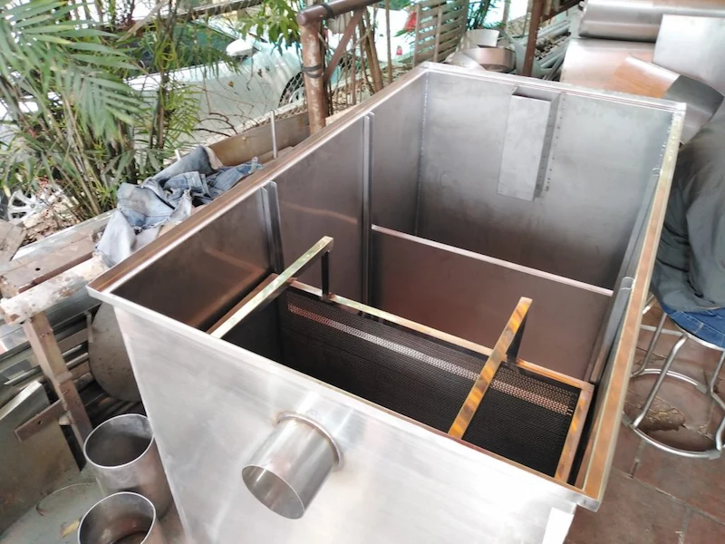 báo giá Bẫy Mỡ Công Nghiệp